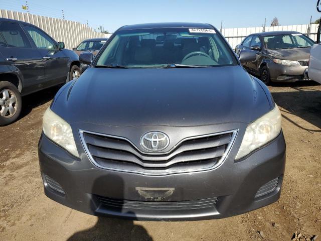 4T4BF3EK5BR136107 - 2011 TOYOTA CAMRY BASE CHARCOAL photo 5