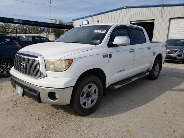 5TFDW5F19BX169540 - 2011 TOYOTA TUNDRA CREWMAX SR5 WHITE photo 1