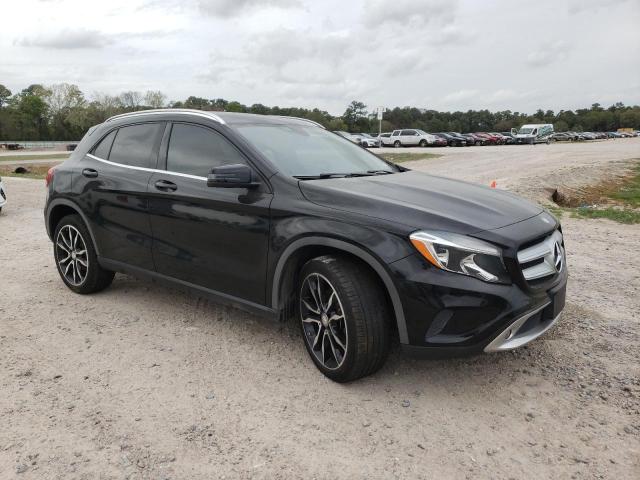 WDCTG4EB3FJ154127 - 2015 MERCEDES-BENZ GLA 250 BLACK photo 4