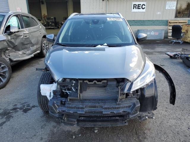 3N1CP5CVXPL549699 - 2023 NISSAN KICKS SV GRAY photo 5