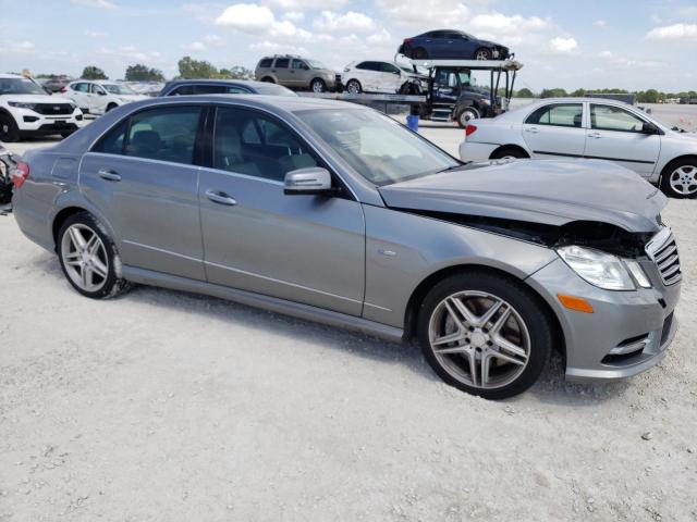 WDDHF9BB0CA549240 - 2012 MERCEDES-BENZ E 550 4MATIC SILVER photo 4