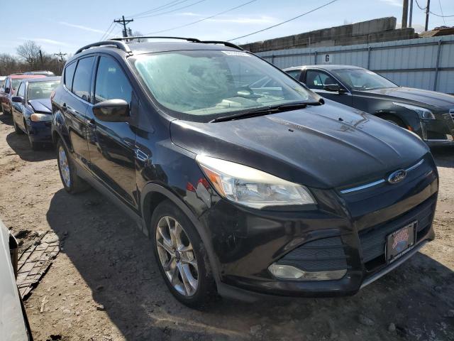 1FMCU0GX8DUA47047 - 2013 FORD ESCAPE SE BLACK photo 4