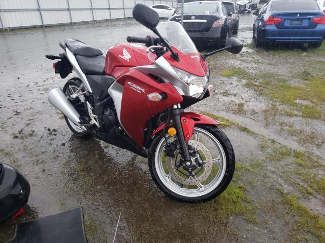 MLHMC4104C5204089 - 2012 HONDA CBR250 R RED photo 4