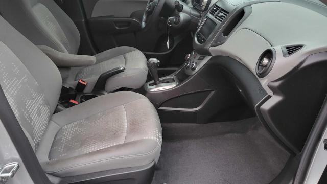 1G1JA5SH3D4236750 - 2013 CHEVROLET SONIC LS 银色 照片 5