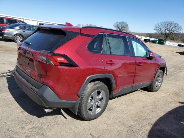 4T3RWRFV2PU093302 - 2023 TOYOTA RAV4 XLE BURGUNDY photo 3