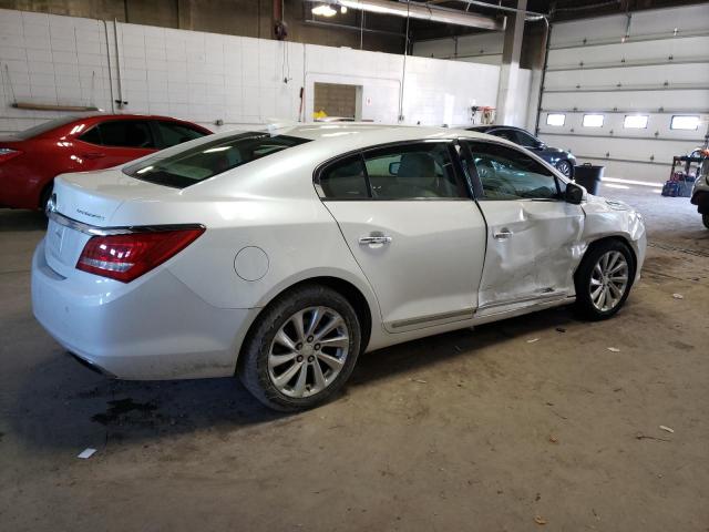 1G4GB5G39GF257635 - 2016 BUICK LACROSSE WHITE photo 3