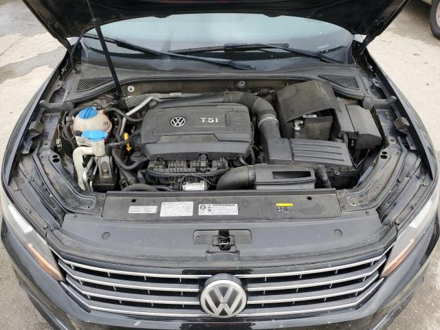 1VWBT7A38HC062948 - 2017 VOLKSWAGEN PASSAT SE BLACK photo 11