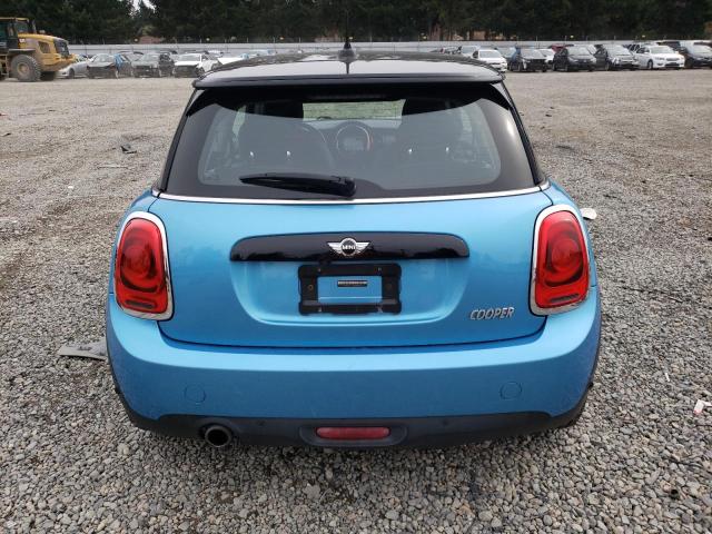 WMWXP5C51G2D15838 - 2016 MINI COOPER BLUE photo 6