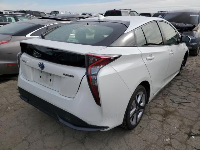 JTDKARFUXG3002027 - 2016 TOYOTA PRIUS WHITE photo 3