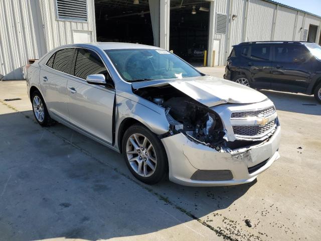 1G11D5RR5DF111517 - 2013 CHEVROLET MALIBU 1LT 银色 照片 4