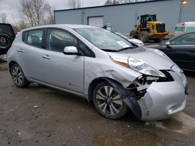 1N4BZ0CP0HC304470 - 2017 NISSAN LEAF S SILVER photo 4