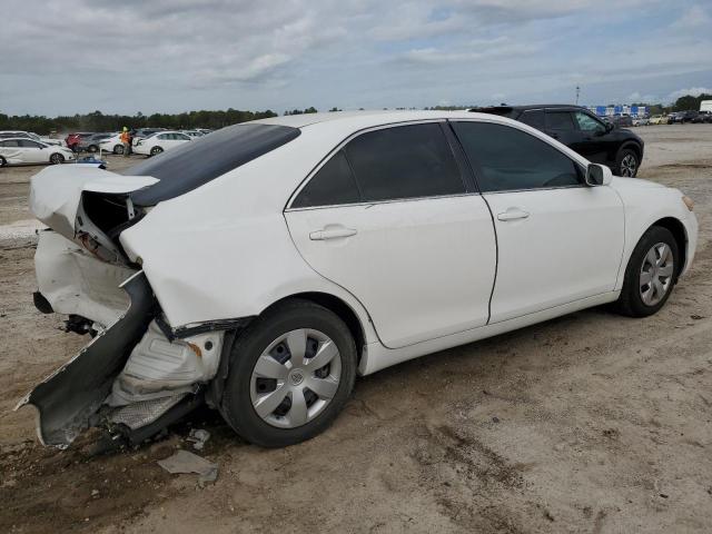 4T1BE46KX7U544904 - 2007 TOYOTA CAMRY CE WHITE photo 3