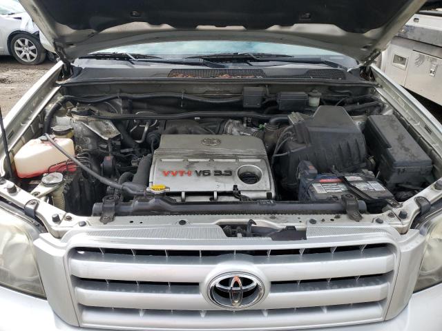 JTEEP21A940025033 - 2004 TOYOTA HIGHLANDER SILVER photo 11