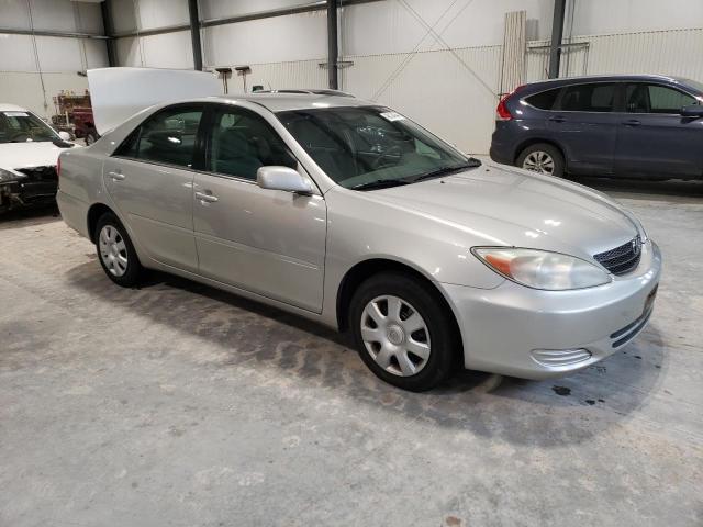 4T1BE32K24U930373 - 2004 TOYOTA CAMRY LE SILVER photo 4