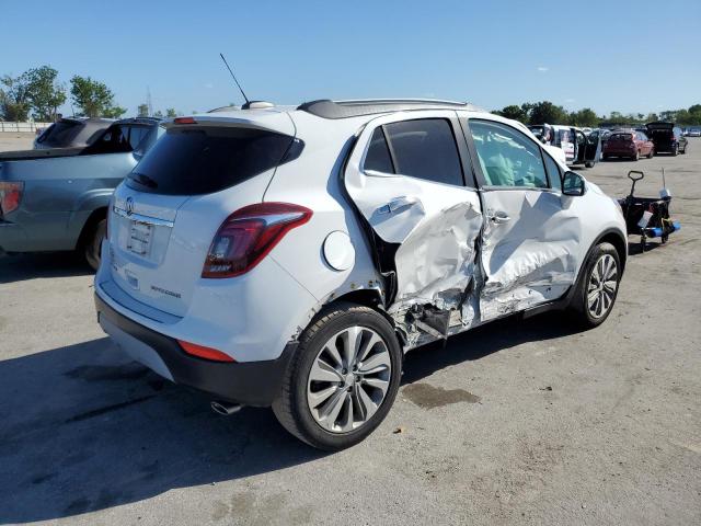 KL4CJASB0JB573219 - 2018 BUICK ENCORE PREFERRED WHITE photo 3