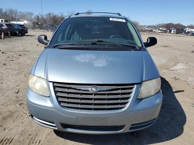 1C4GP45R85B235332 - 2005 CHRYSLER TOWN & COU 蓝色 照片 5