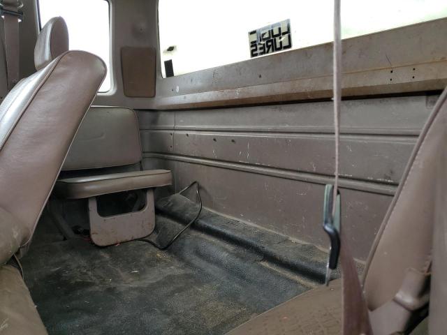 1FTHX26H5RKB77667 - 1994 FORD F250 BROWN photo 10