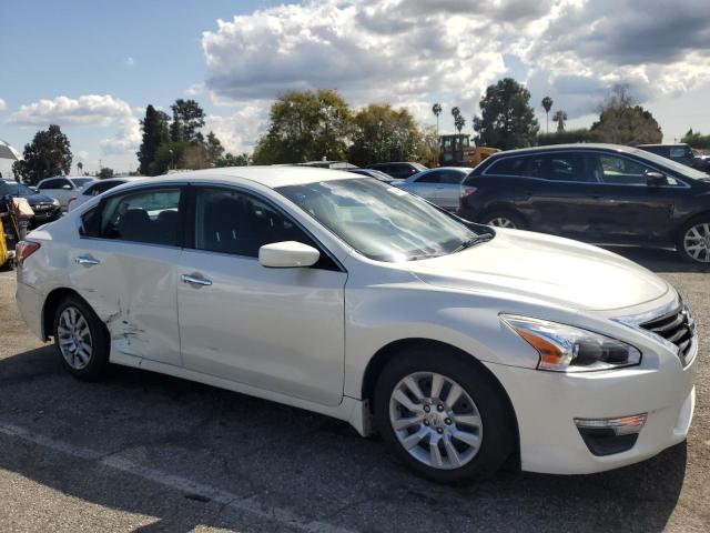 1N4AL3AP0DN546837 - 2013 NISSAN ALTIMA 2.5 WHITE photo 4