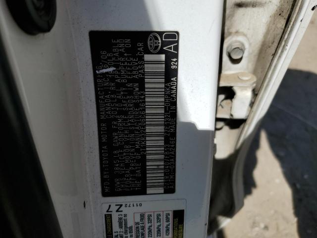2T1KR32E06C616143 - 2006 TOYOTA COROLLA MA XR WHITE photo 12