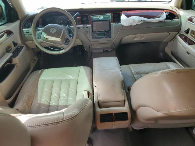 1LNHM81W44Y685180 - 2004 LINCOLN TOWN CAR EXECUTIVE Beige Foto 8