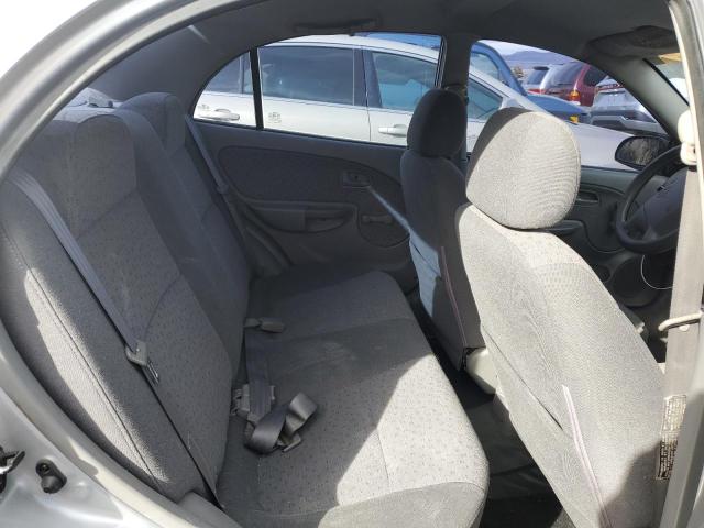 KNADC125856401367 - 2005 KIA RIO SILVER photo 10