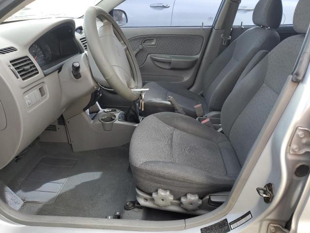 KNADC125856401367 - 2005 KIA RIO SILVER photo 7