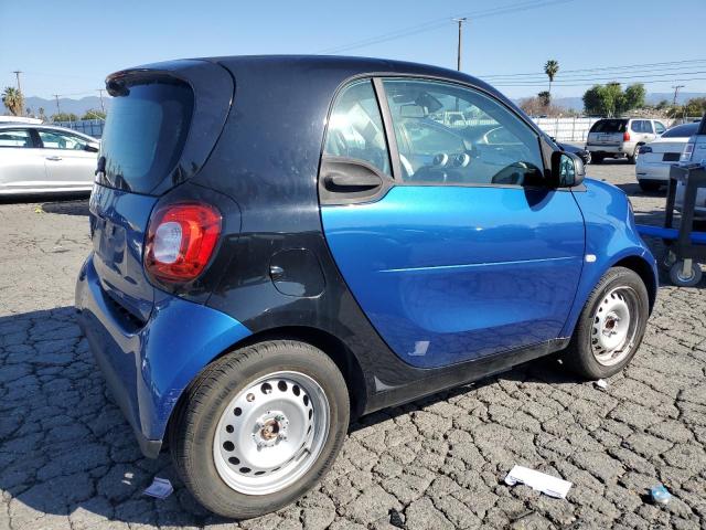 WMEFJ9BA6JK308010 - 2018 SMART FORTWO BLUE photo 3