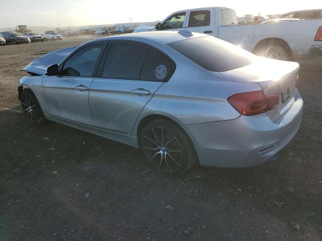 WBA8E1G55HNU13409 - 2017 BMW 320 I SILVER photo 2