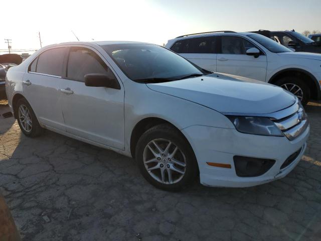 3FAHP0GA2CR275151 - 2012 FORD FUSION S WHITE photo 4