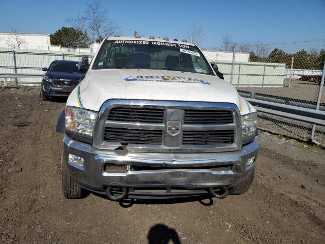 3C7WRKALXJG242931 - 2018 RAM 4500 WHITE photo 5