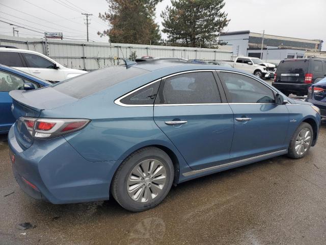 KMHE24L13GA040620 - 2016 HYUNDAI SONATA HYBRID BLUE photo 3