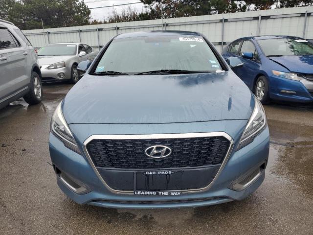 KMHE24L13GA040620 - 2016 HYUNDAI SONATA HYBRID BLUE photo 5