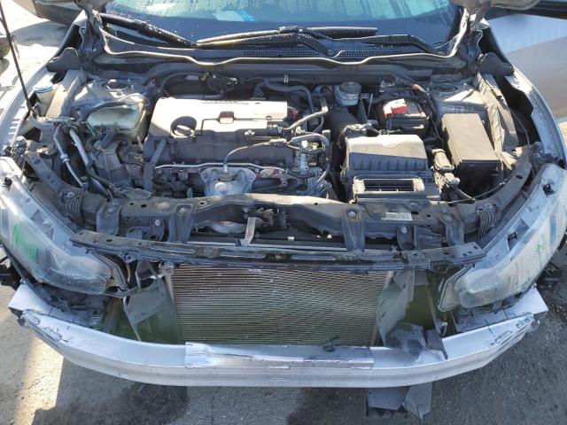 2HGFC2F77JH513133 - 2018 HONDA CIVIC EX SILVER photo 11