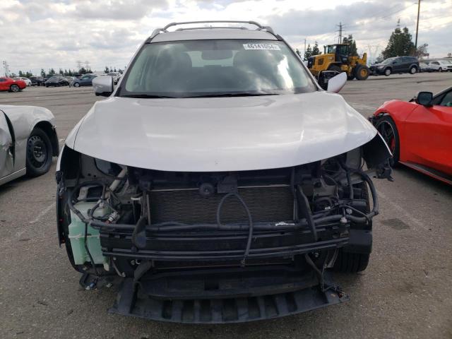 5N1AT2MT9EC843207 - 2014 NISSAN ROGUE S SILVER photo 5