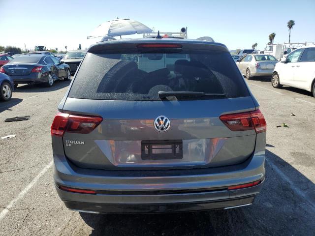 3VV3B7AX7LM164666 - 2020 VOLKSWAGEN TIGUAN SE GRAY photo 6