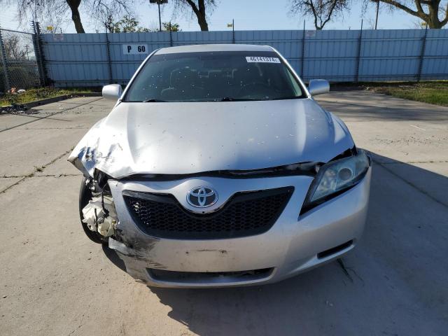 4T1BB46K68U060402 - 2008 TOYOTA CAMRY HYBRID SILVER photo 5