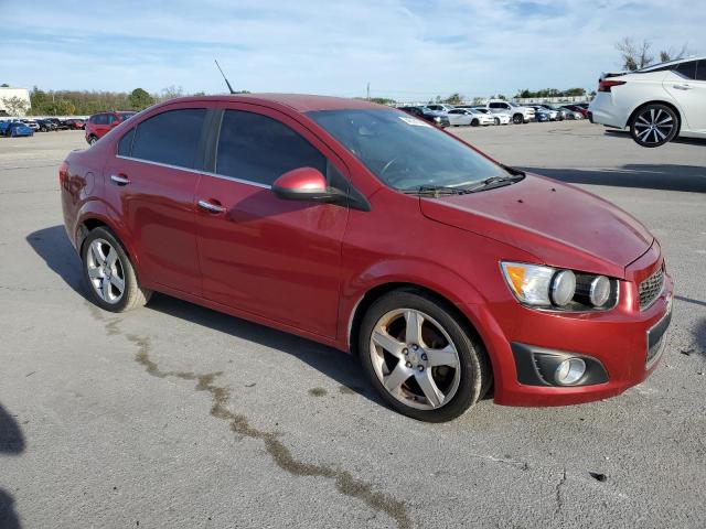 1G1JE5SH1C4150758 - 2012 CHEVROLET SONIC LTZ RED photo 4