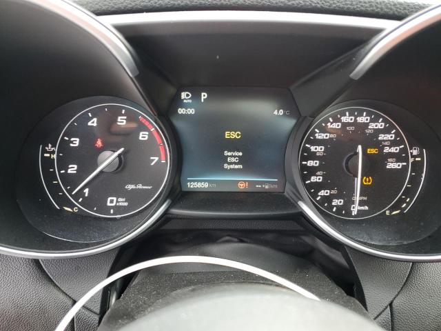 ZARFAEDN1H7532294 - 2017 ALFA ROMEO GIULIA Q4 黑色 照片 9