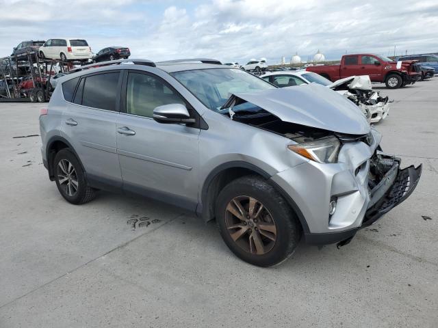 JTMWFREV7JJ184494 - 2018 TOYOTA RAV4 ADVENTURE SILVER photo 4