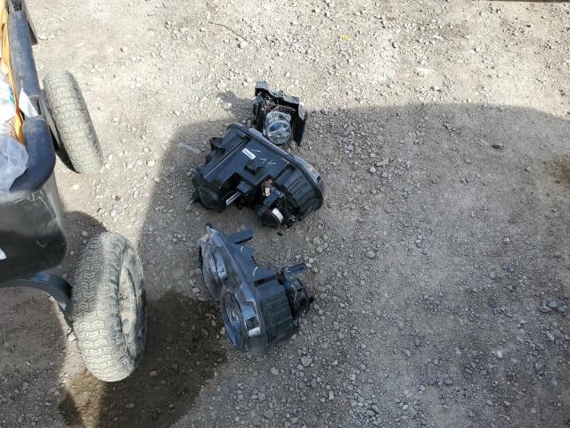 2C3CDZFJ9KH546482 - 2019 DODGE CHALLENGER R/T SCAT PACK WHITE photo 12