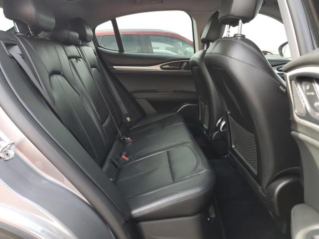ZASFAKBN8J7B68660 - 2018 ALFA ROMEO STELVIO TI GRAY photo 11