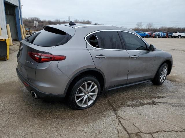 ZASFAKBN8J7B68660 - 2018 ALFA ROMEO STELVIO TI GRAY photo 3