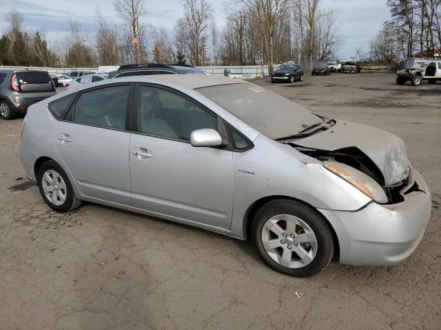 JTDKB20U877651217 - 2007 TOYOTA PRIUS SILVER photo 4