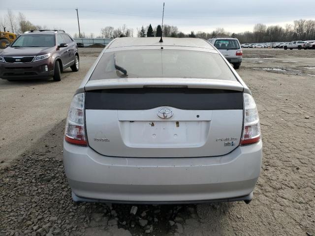 JTDKB20U877651217 - 2007 TOYOTA PRIUS SILVER photo 6