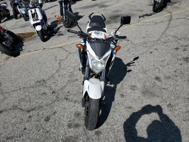 MLHPC4513D5000028 - 2013 HONDA CB500 F WHITE photo 5