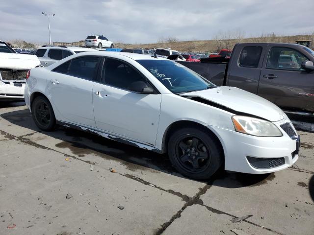 1G2ZJ57B594268853 - 2009 PONTIAC G6 WHITE photo 4