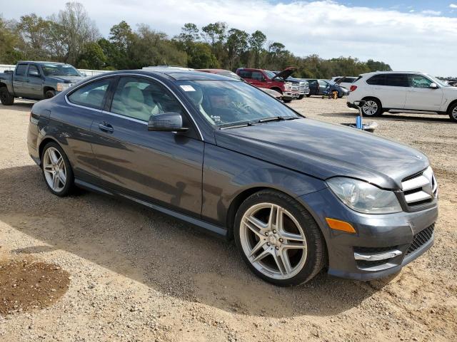 WDDGJ4HB6DF943074 - 2013 MERCEDES-BENZ C 250 GRAY photo 4