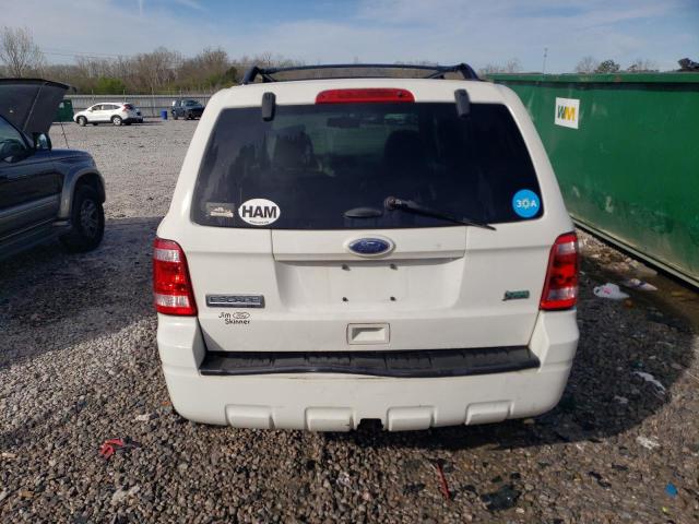 1FMCU0DG7CKB74760 - 2012 FORD ESCAPE XLT WHITE photo 6