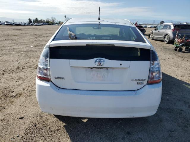 JTDKB20U353025336 - 2005 TOYOTA PRIUS WHITE photo 6