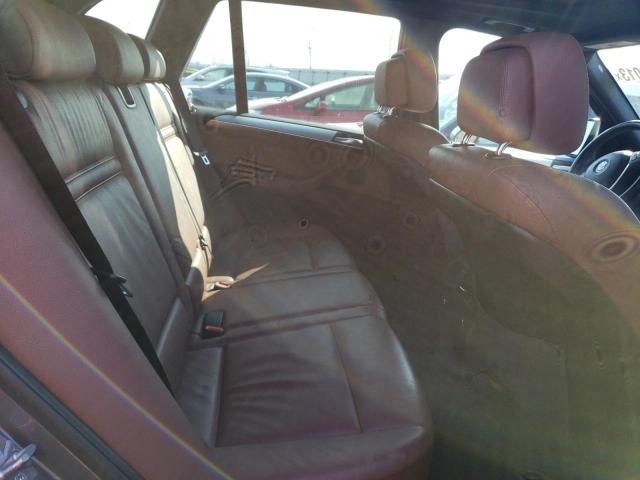 5UXZV4C55CL767562 - 2012 BMW X5 XDRIVE35I SILVER photo 11